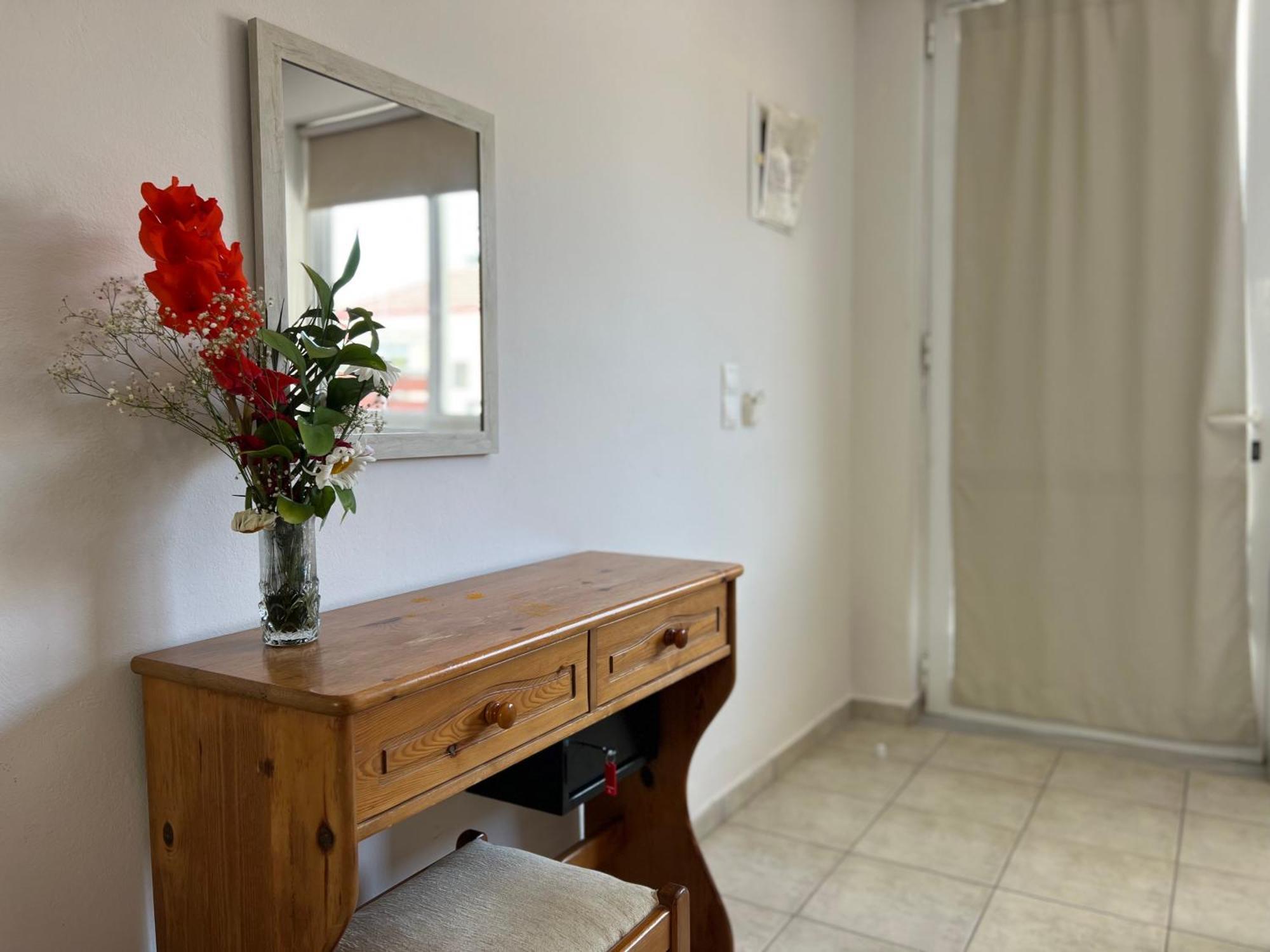 Artemis Rooms Two Steps By The Sea Platanés Exteriér fotografie