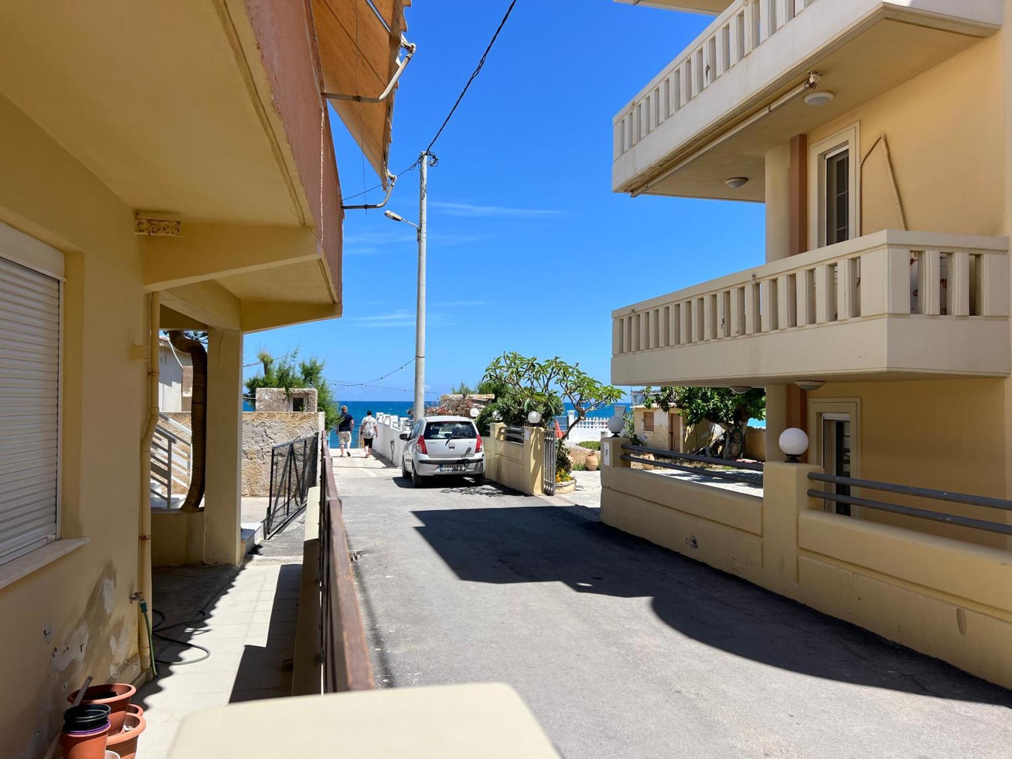 Artemis Rooms Two Steps By The Sea Platanés Exteriér fotografie