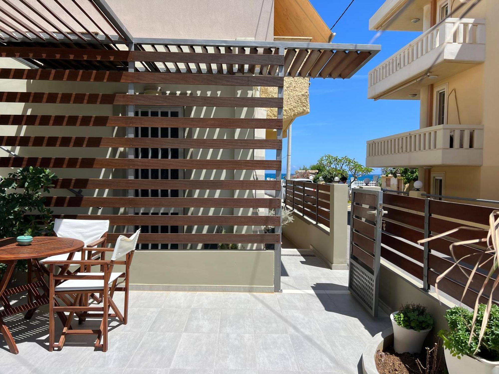 Artemis Rooms Two Steps By The Sea Platanés Exteriér fotografie