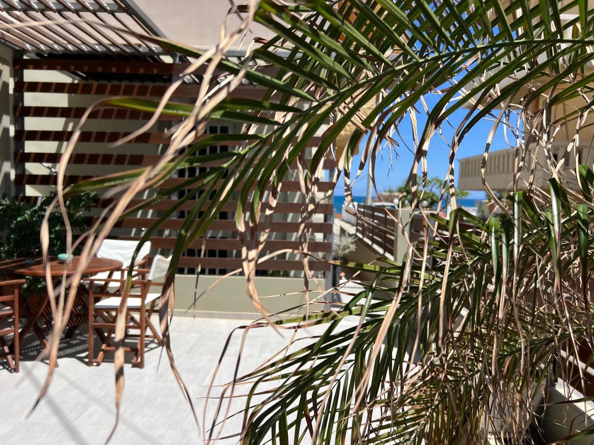 Artemis Rooms Two Steps By The Sea Platanés Exteriér fotografie